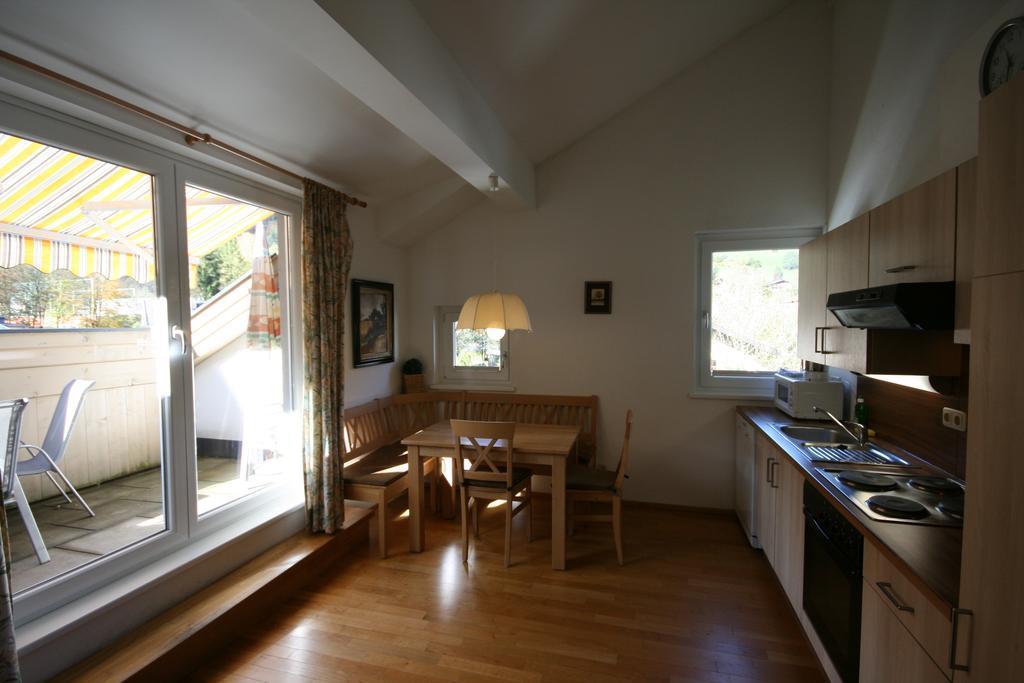 Appartements Zur Kapelle Kaprun Quarto foto