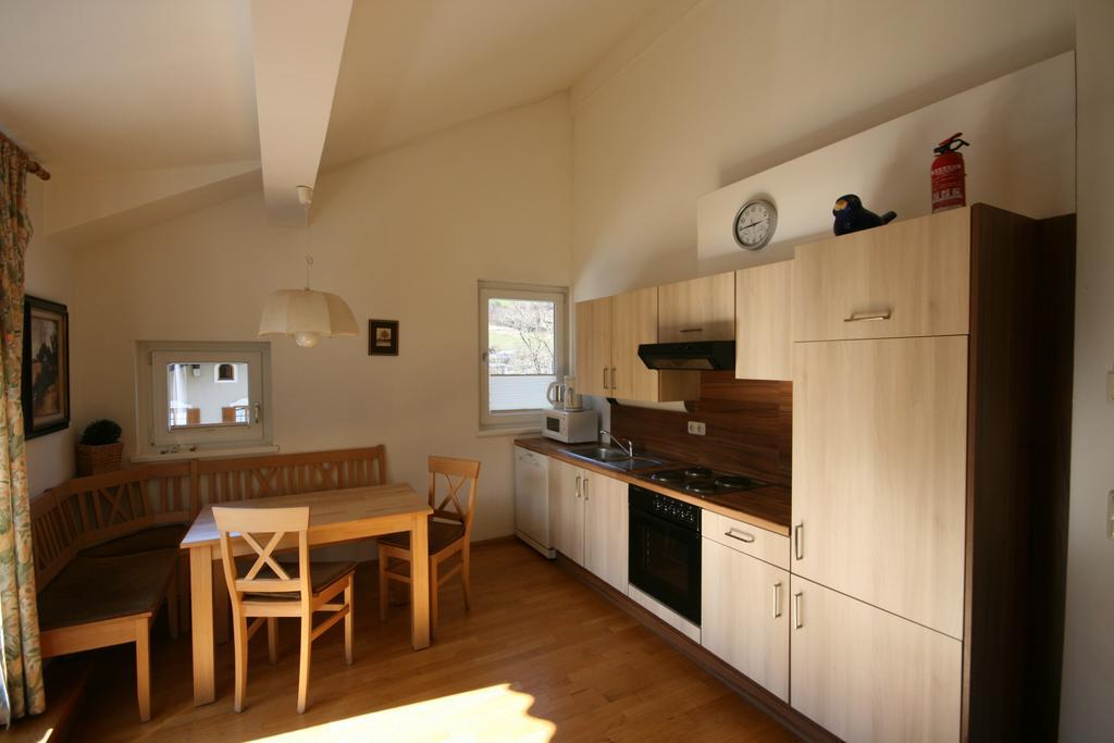 Appartements Zur Kapelle Kaprun Quarto foto